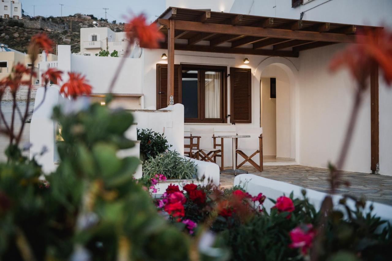 Petros Studios & Suites Naxos City Exterior foto