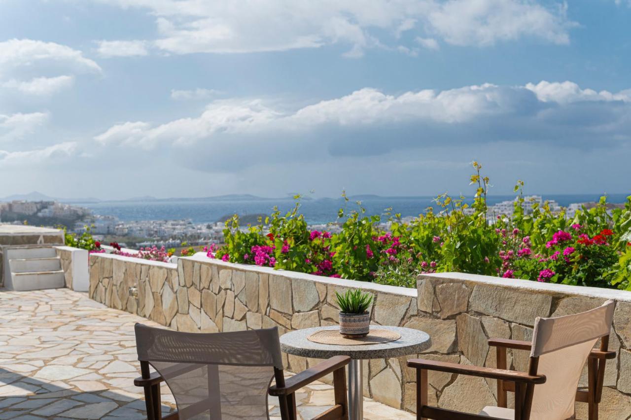 Petros Studios & Suites Naxos City Exterior foto
